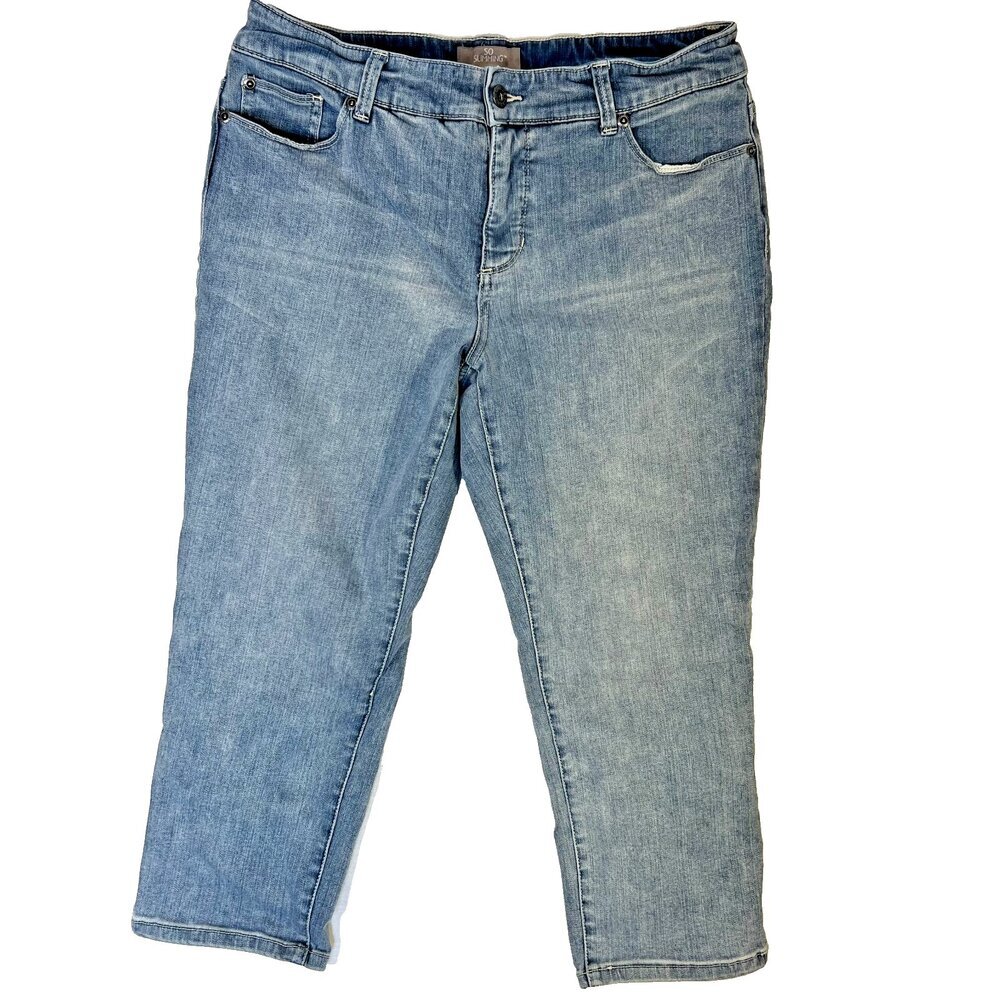 Chico's Capri Jeans Womens Size 12 Light Wash 5-Pocket So Slimming